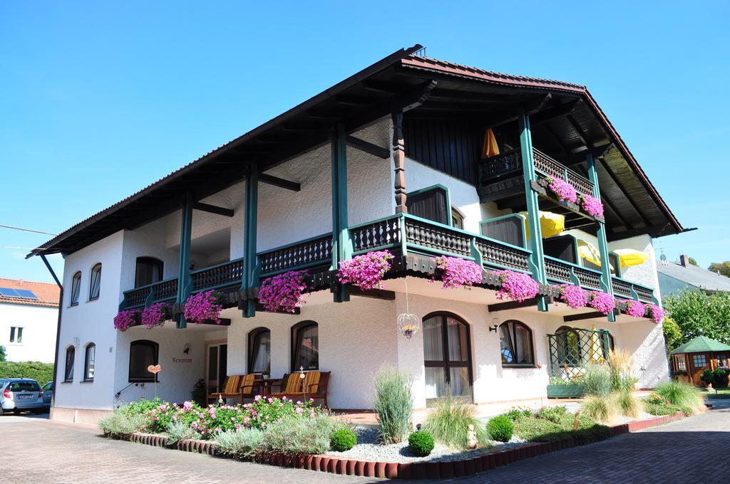 באד בירנבאך Landhaus Cornelia מראה חיצוני תמונה